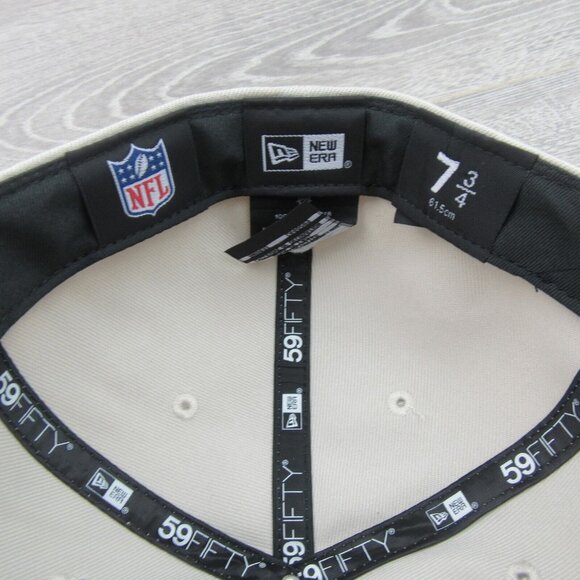 New Era 59Fifty NFL Las Vegas Raiders Salute To Service Fitted Hat Cap 7 3/4 NEW - Picture 14 of 15